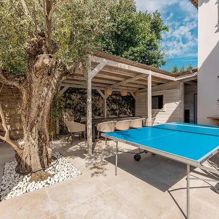 Taman, 5 Chambres, Proche Et Centre-ville