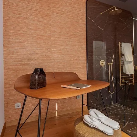 Taman, 5 Chambres, Proche Et Centre-ville Вилла