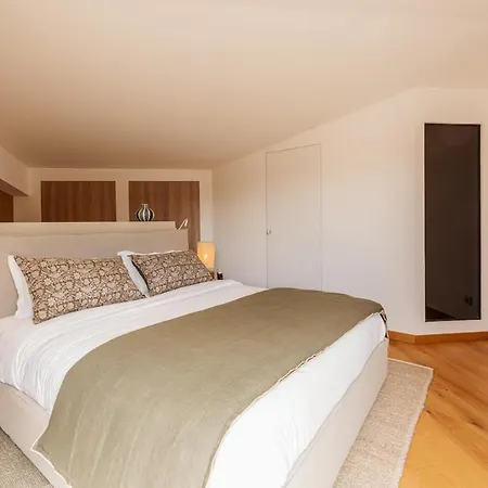 Taman, 5 Chambres, Proche Et Centre-ville * Сен-Тропе